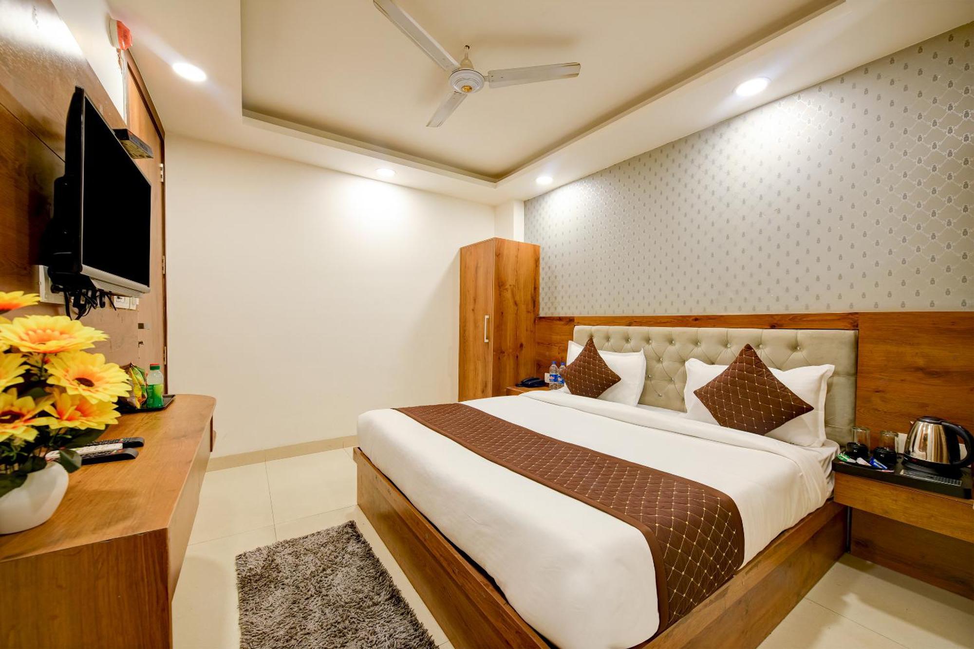 Glory Inn Near Delhi International Airport New Delhi Eksteriør billede